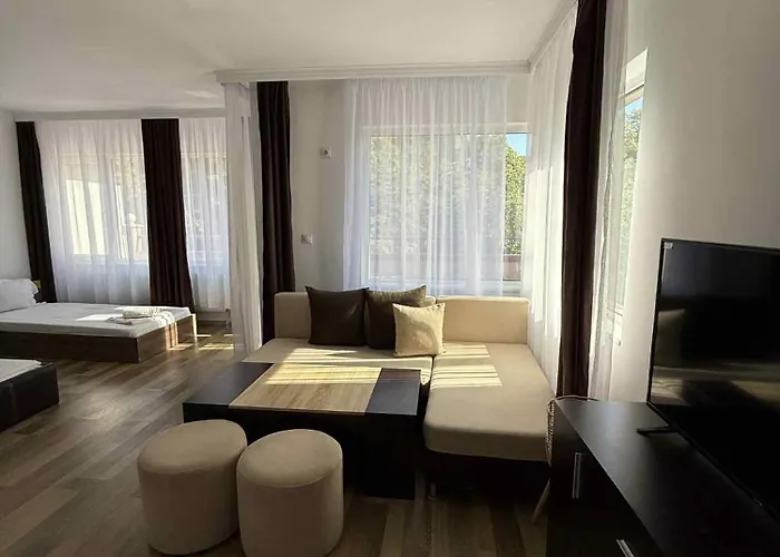 Escape Hotel Sjoemen